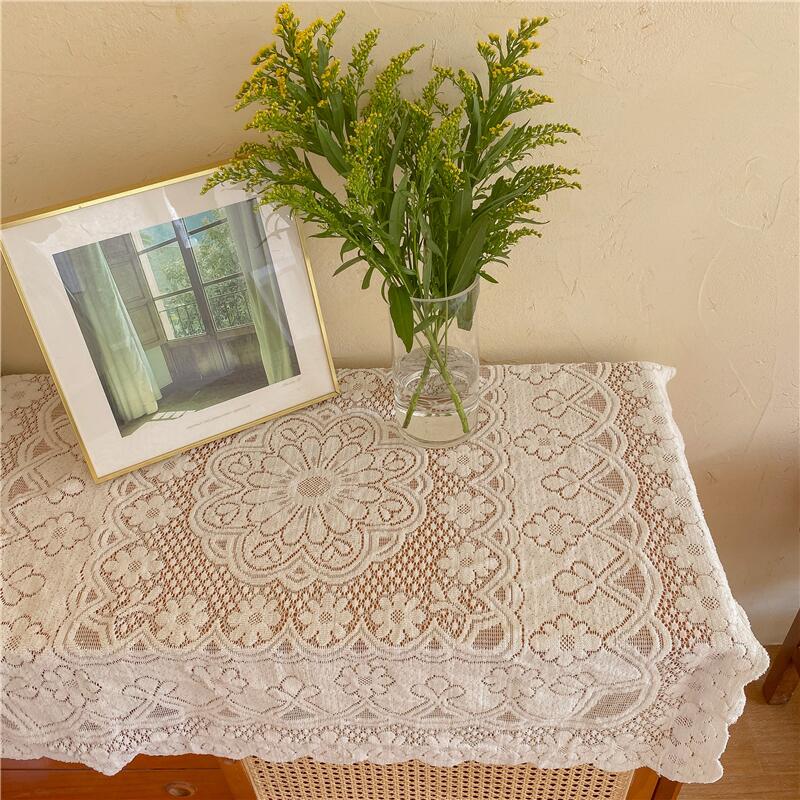 Minimale Spitzentischdecke im koreanischen Sweet-Style-Bezug für runde und rechteckige Tische